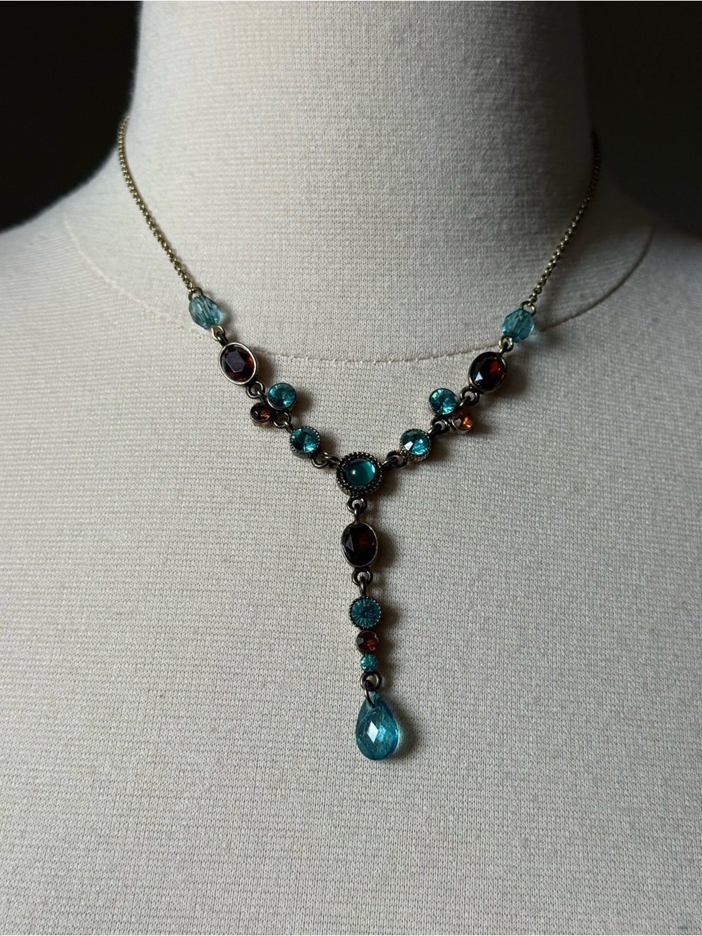 Vintage Nina Ricci Stamped Blue Lariat Style gold Tone Chain Necklace